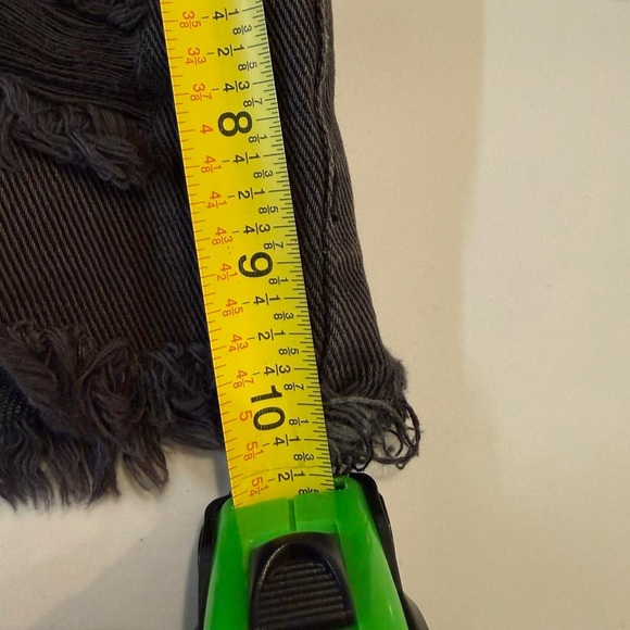 PacSun Charcoal Distressed Jean Shorts - Picture 2 of 5